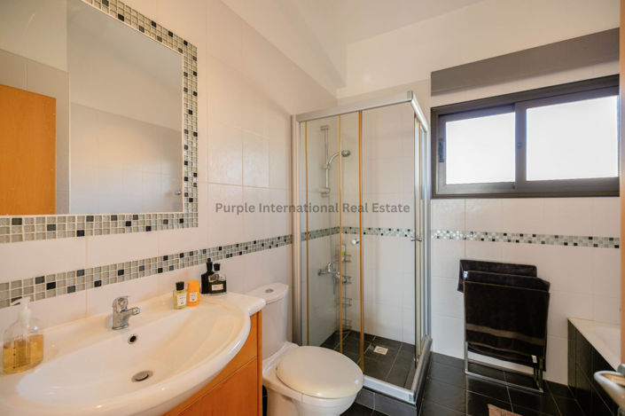 Image No.15-3 Bed Villa for sale