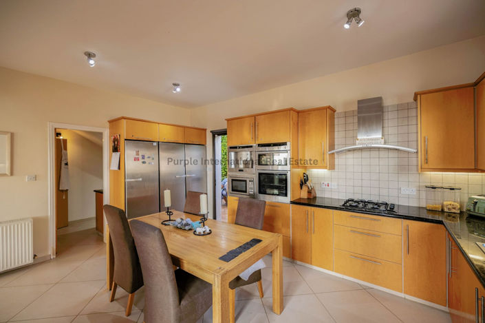 Image No.8-3 Bed Villa for sale