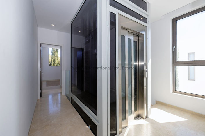 Image No.29-5 Bed Villa for sale