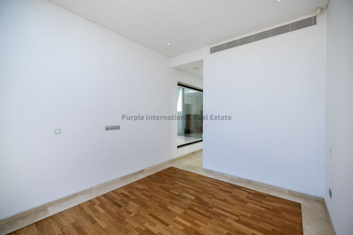 Image No.34-5 Bed Villa for sale