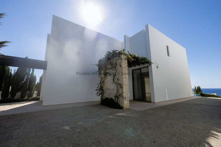 Image No.44-5 Bed Villa for sale