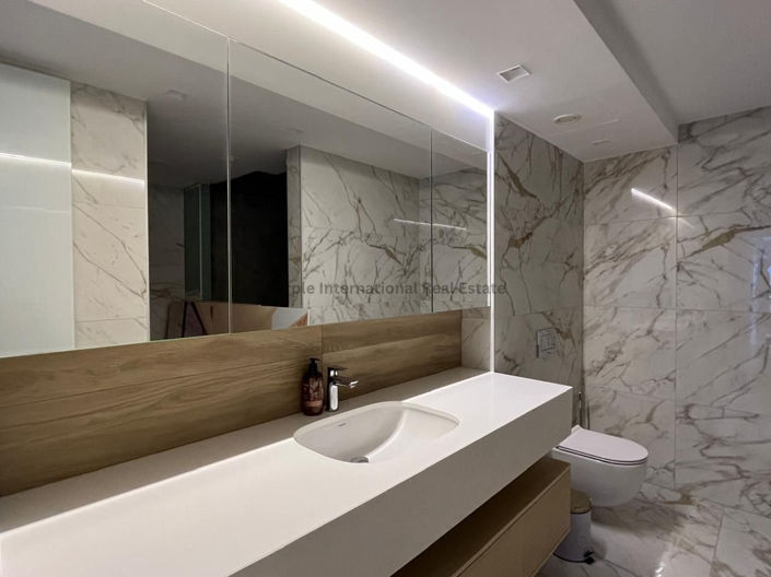 Image No.10-7 Bed Villa for sale