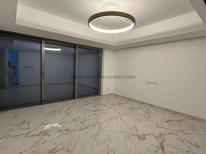 Image No.11-7 Bed Villa for sale