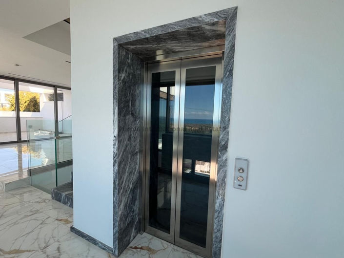 Image No.6-7 Bed Villa for sale