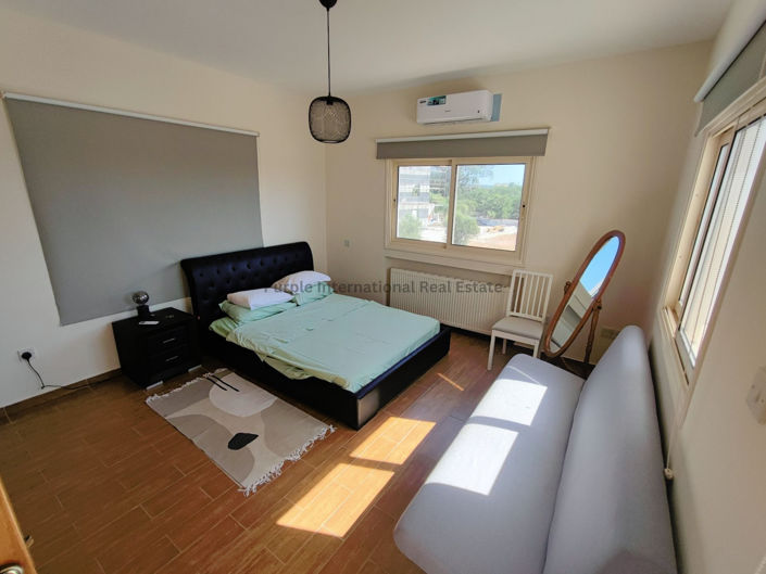 Image No.10-4 Bed Villa for sale