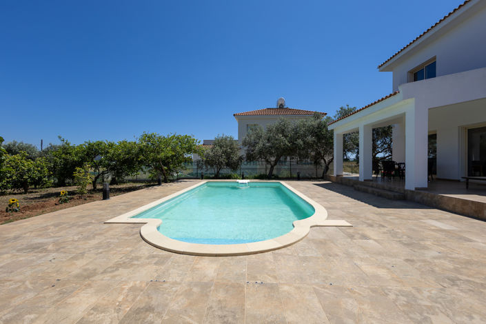 Image No.4-4 Bed Villa for sale