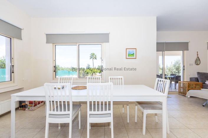 Image No.6-4 Bed Villa for sale