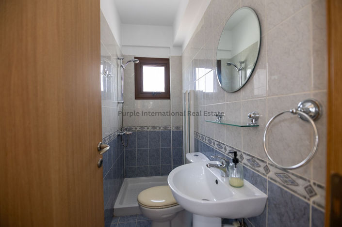 Image No.12-3 Bed Villa for sale