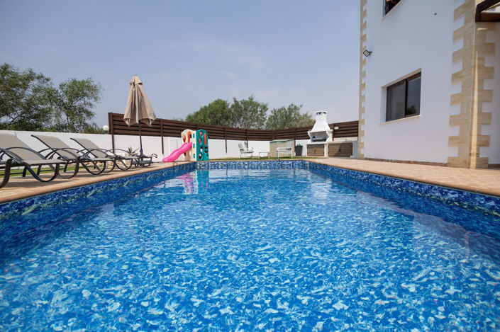 Image No.23-3 Bed Villa for sale