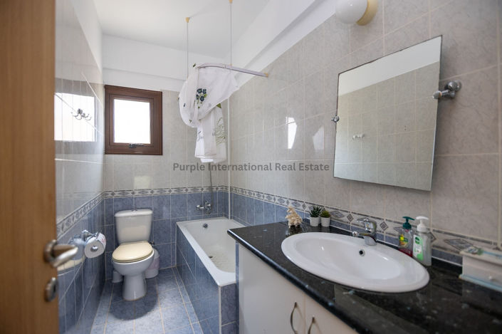 Image No.9-3 Bed Villa for sale