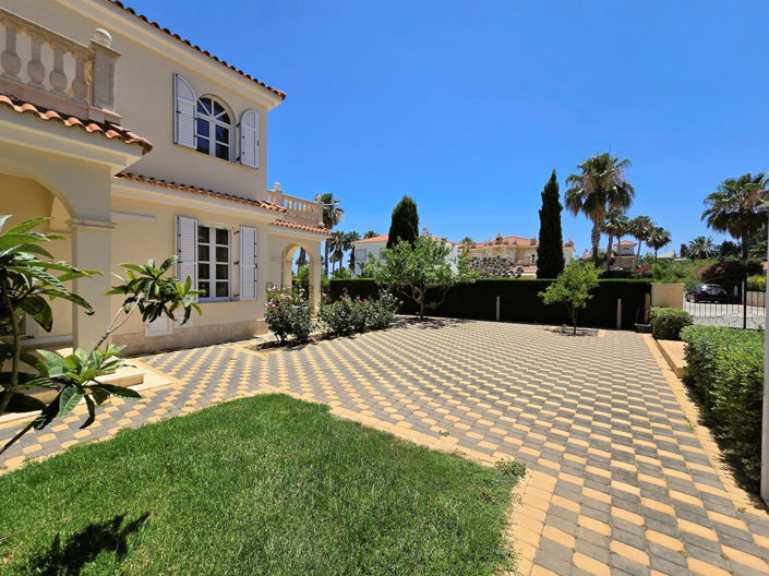 Image No.16-4 Bed Villa for sale