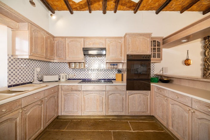 Image No.18-3 Bed House for sale