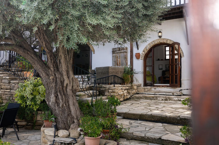 Image No.25-3 Bed House for sale