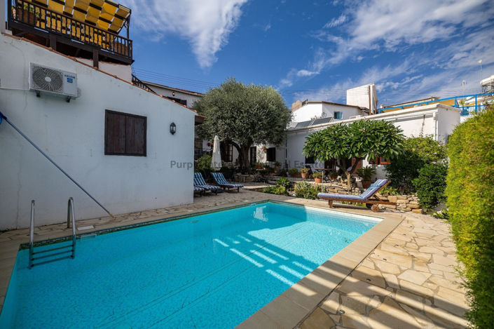 Image No.28-3 Bed House for sale