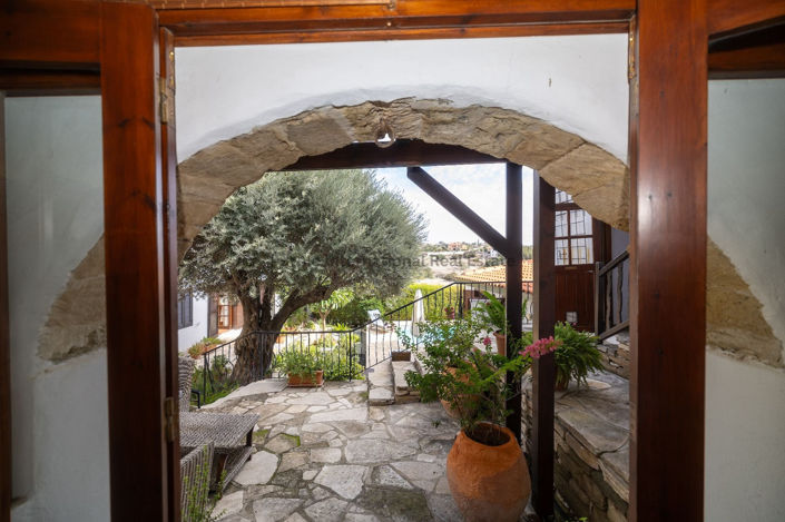 Image No.35-3 Bed House for sale