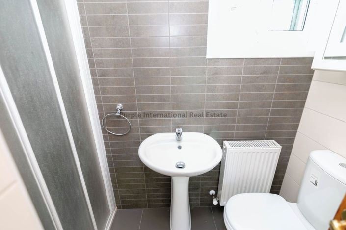 Image No.12-3 Bed Villa for sale