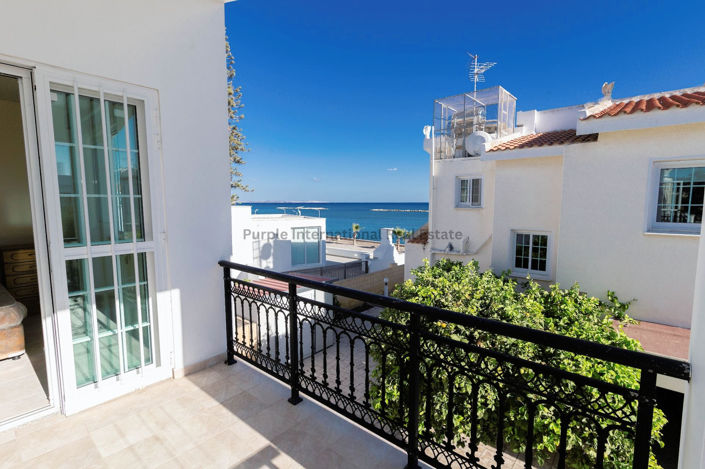 Image No.28-3 Bed Villa for sale