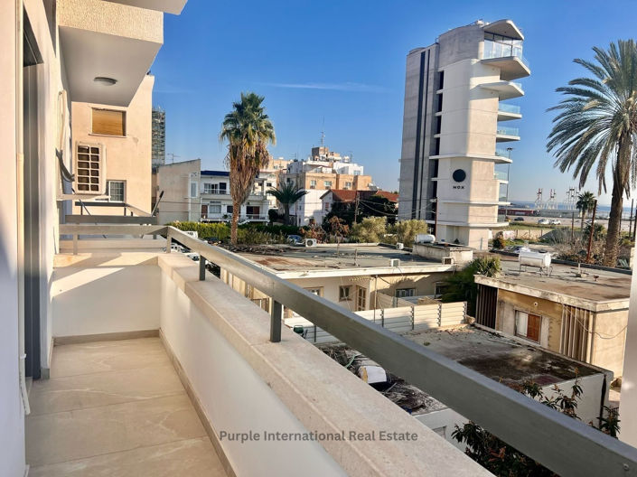 Image No.1-Appartement de 2 chambres à vendre à Larnaca