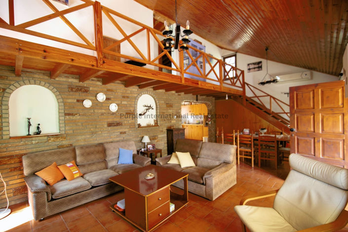 Image No.1-3 Bed Villa for sale