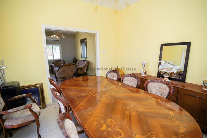 Image No.16-2 Bed Bungalow for sale