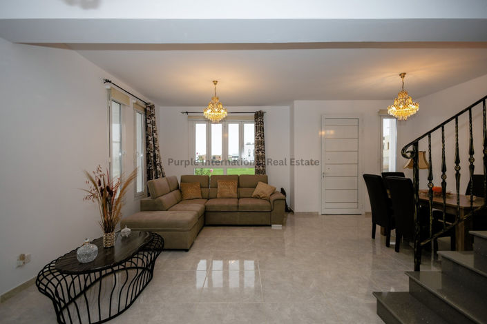 Image No.4-3 Bed House for sale