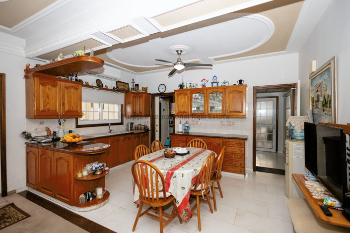 Image No.4-4 Bed Villa for sale