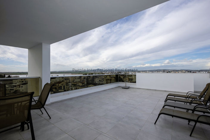 Image No.9-3 Bed Apartment for sale