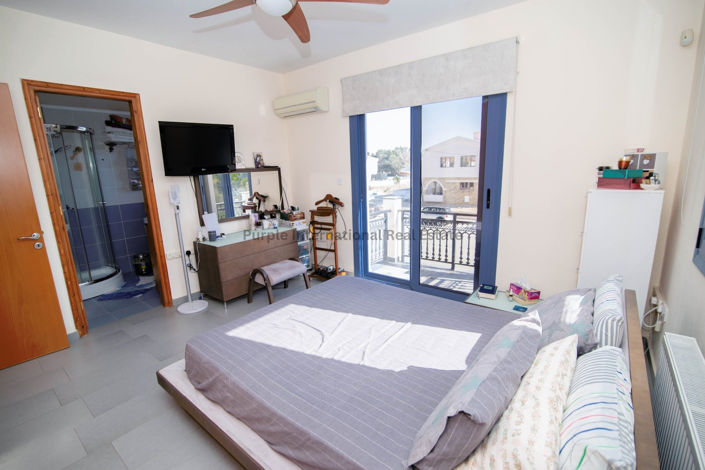 Image No.17-4 Bed Villa for sale