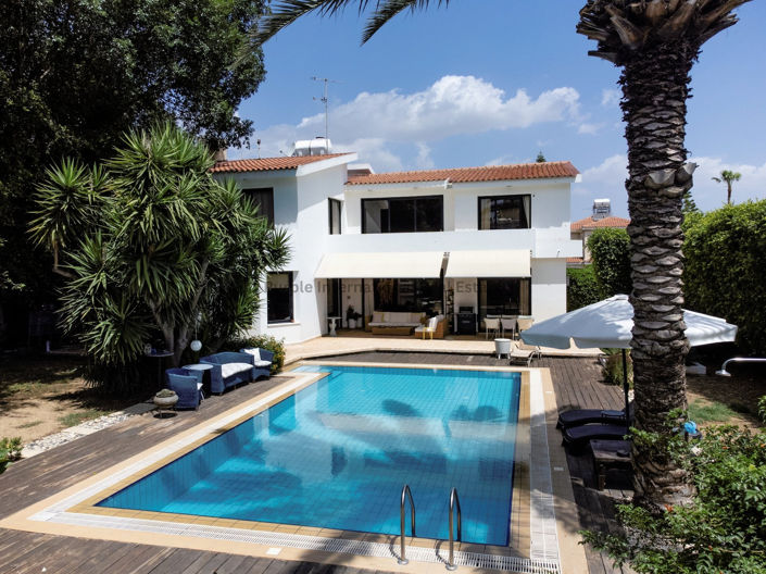 Image No.17-3 Bed Villa for sale