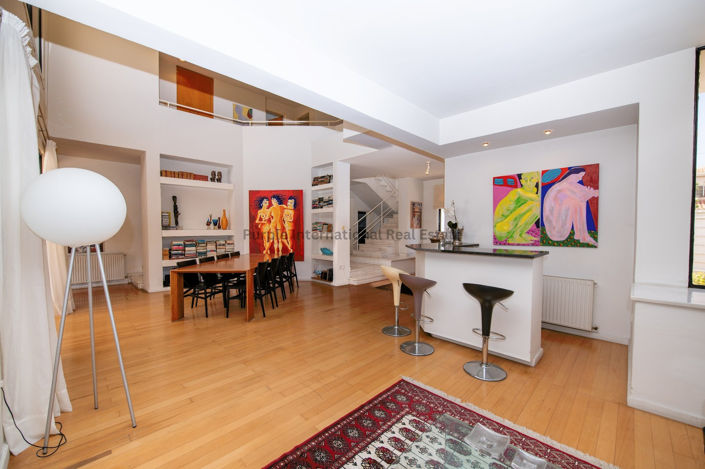 Image No.6-3 Bed Villa for sale