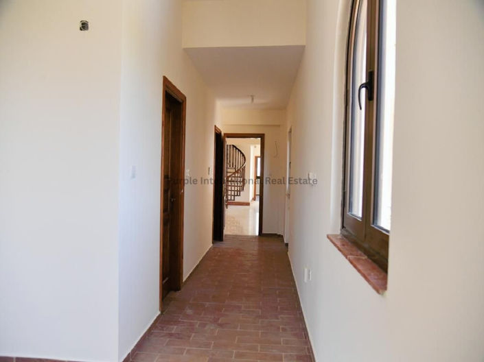 Image No.18-5 Bed Villa for sale