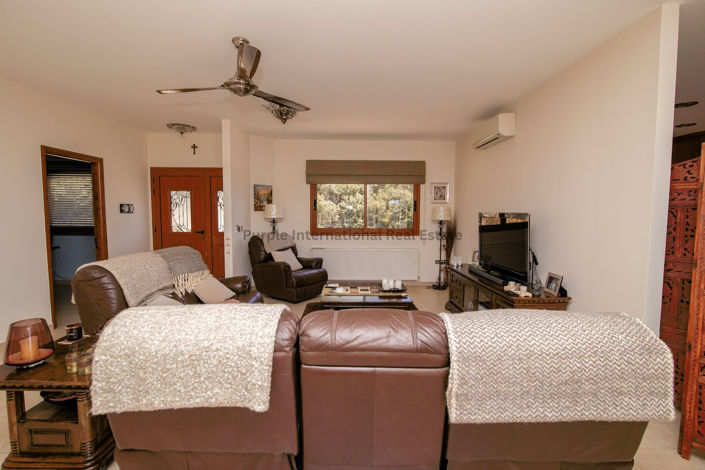 Image No.12-Villa de 5 chambres à vendre à Psematismenos