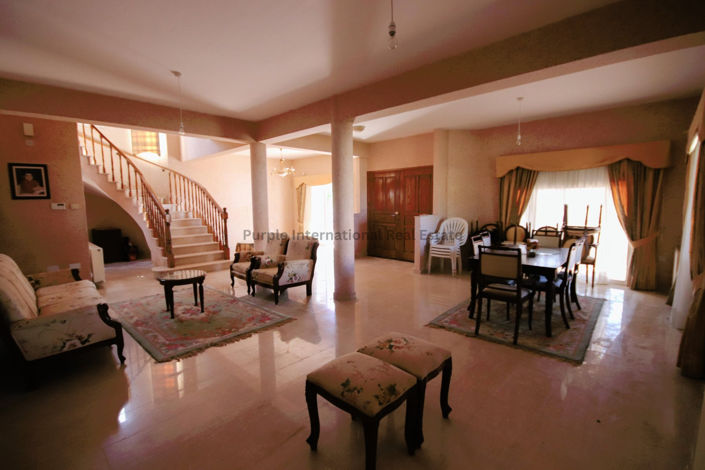 Image No.6-Villa de 4 chambres à vendre à Tersefanou