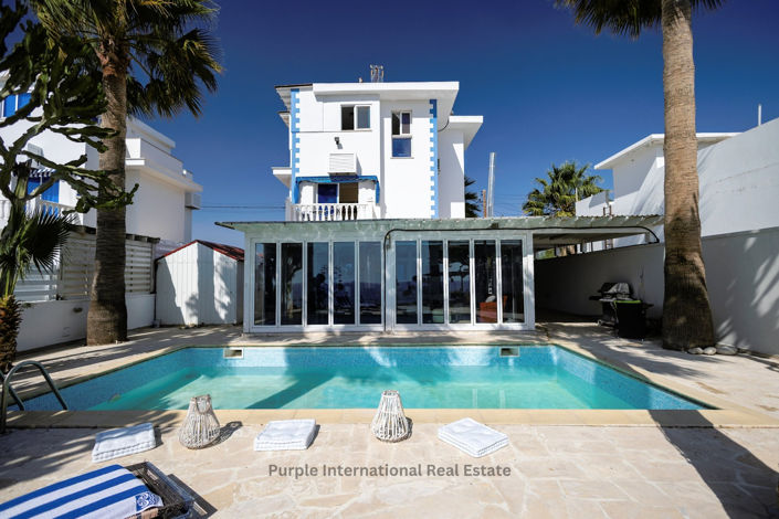 Image No.1-3 Bed Villa for sale