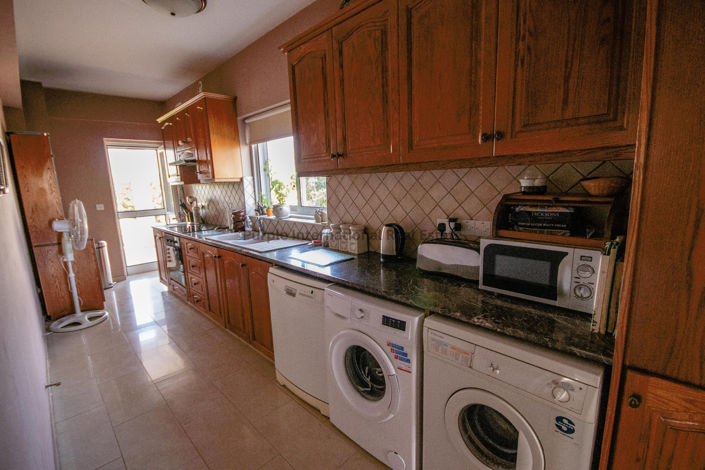 Image No.15-Villa de 4 chambres à vendre à Kiti