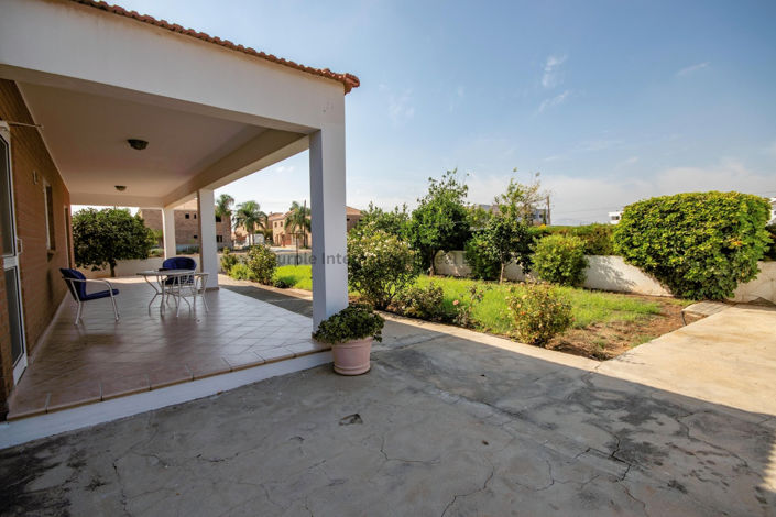 Image No.7-Villa de 4 chambres à vendre à Kiti