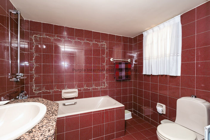 Image No.38-Villa de 7 chambres à vendre à Faneromeni