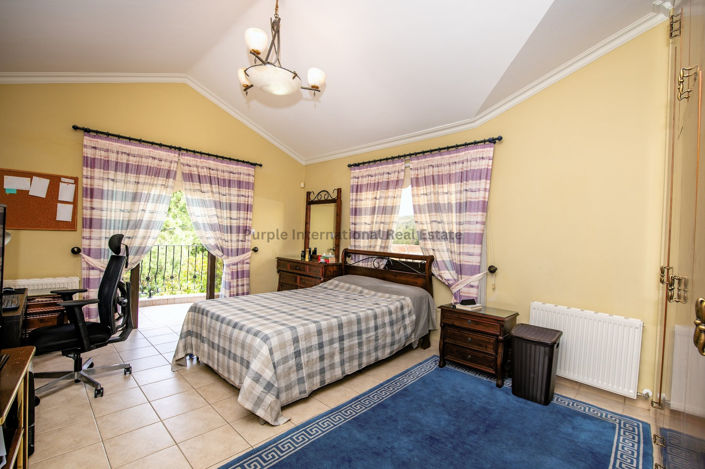 Image No.27-5 Bed Villa for sale