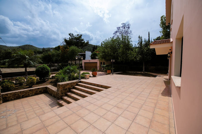 Image No.36-5 Bed Villa for sale