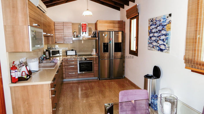 Image No.3-Villa de 5 chambres à vendre à Aphrodite Hills