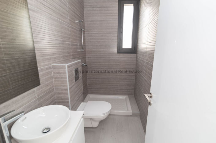 Image No.18-2 Bed Apartment for sale