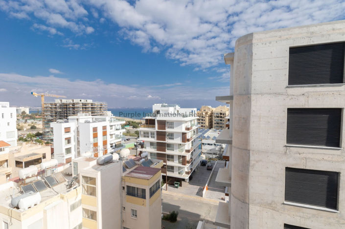 Image No.24-2 Bed Apartment for sale