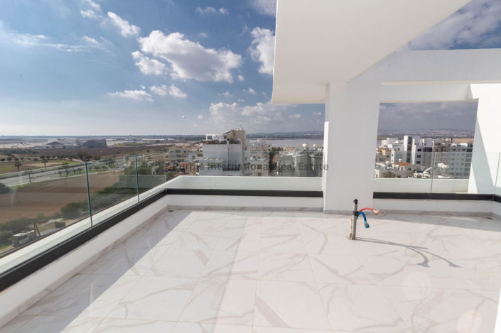 Image No.27-2 Bed Apartment for sale