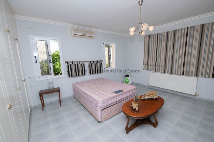 Image No.20-Bungalow de 4 chambres à vendre à Sea Caves