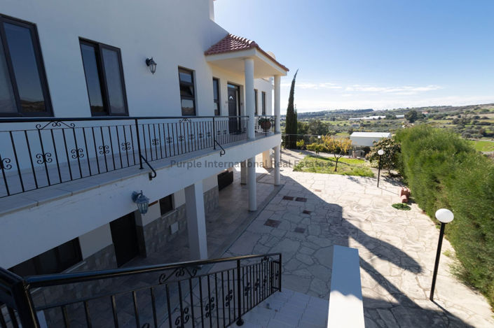 Image No.22-7 Bed House for sale