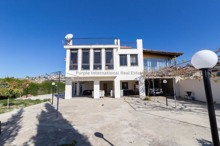 Image No.37-7 Bed House for sale