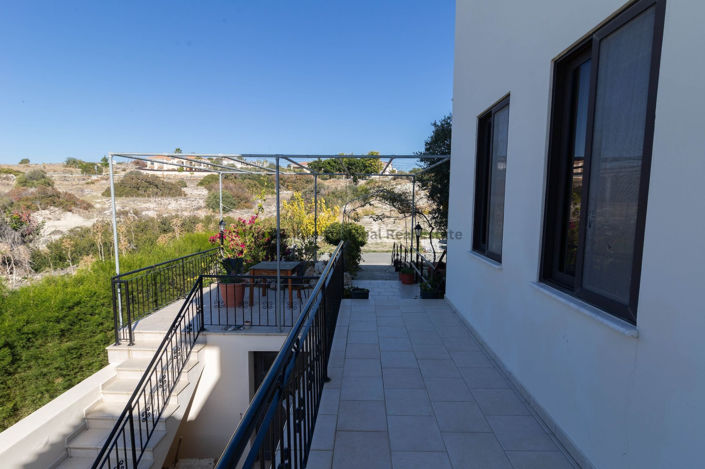 Image No.45-7 Bed House for sale