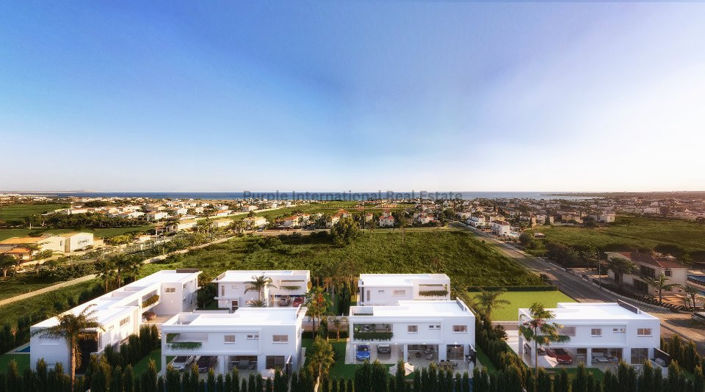 Image No.3-4 Bed Villa for sale