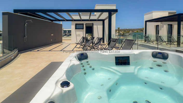 Image No.39-Villa de 4 chambres à vendre à Ayia Napa