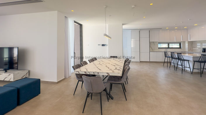 Image No.6-4 Bed Villa for sale